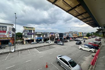 SU Mall Saujana Utama Sg Buloh