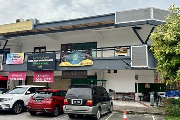 SU Mall Saujana Utama Sg Buloh