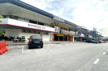 SU Mall Saujana Utama Sg Buloh