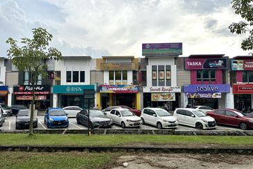SU Mall Saujana Utama Sg Buloh