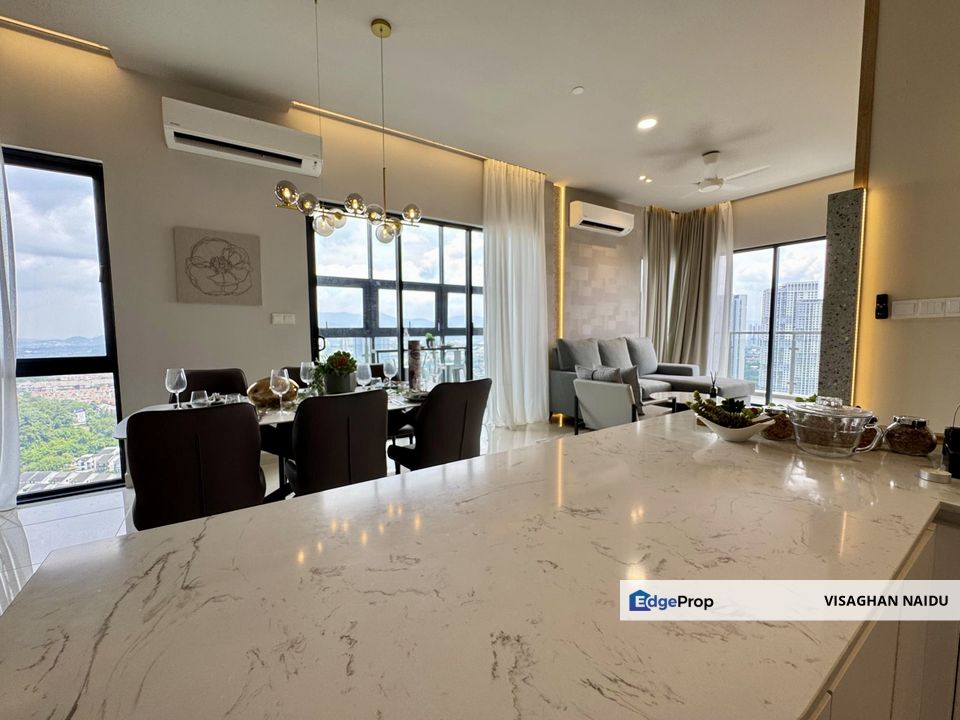 Luxury Serviced Residence for Sale Hampton Height Damansara, Country Heights Damansara, Kuala Lumpur, Country Heights Damansara