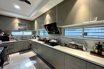 Ivory Heights @ Desa 8, Bandar Country Homes