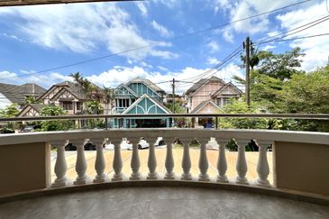 Bandar Country Homes