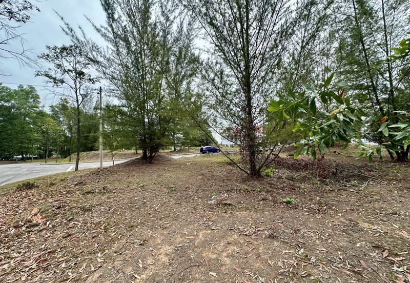 Bungalow land for sale at the peak of Peridot Precinct Kota Emerald East Rawang