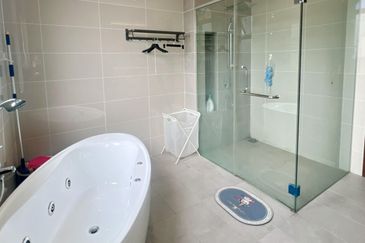 Peranakan Straits, Setia Eco Templer