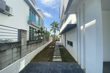 2-Storey Bungalow for Sale Ivory Heights Desa 8 Bandar Country Homes, Rawang