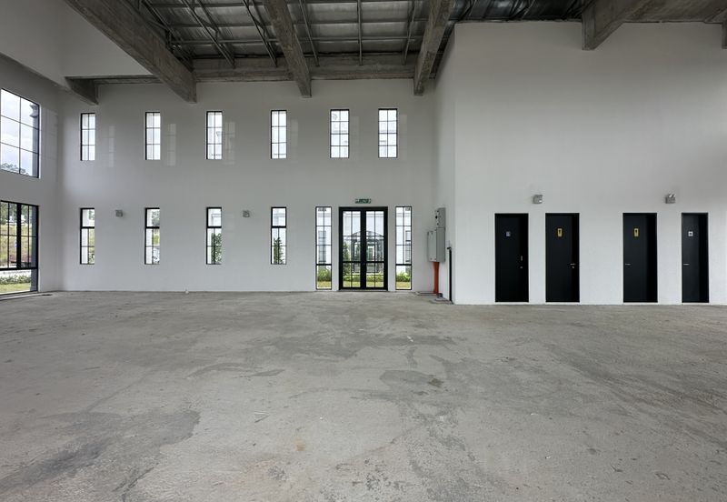 Oxford Square @ Anggun World Rawang - English-Inspired Commercial Hub