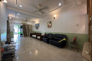 Happy Garden (Taman Gembira)