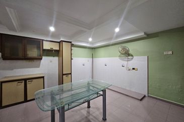 Happy Garden (Taman Gembira)