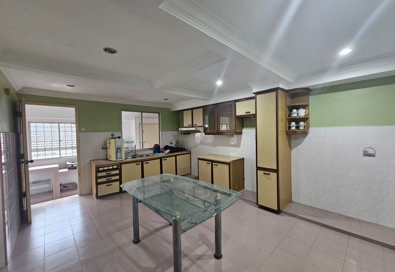 Happy Garden (Taman Gembira)