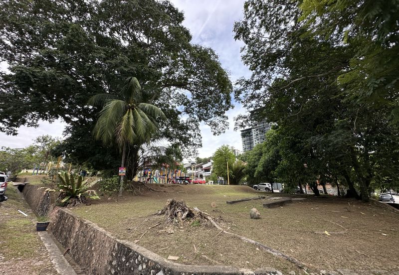 Happy Garden (Taman Gembira)
