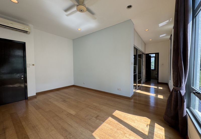 The Residence, Mont Kiara