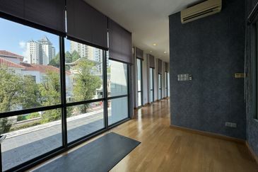 The Residence, Mont Kiara