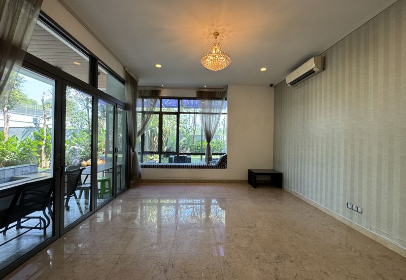 The Residence, Mont Kiara