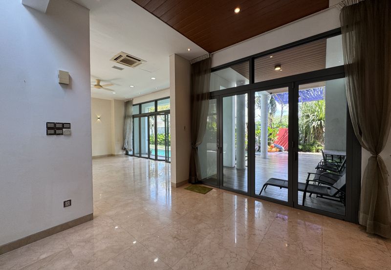 The Residence, Mont Kiara