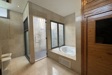 The Residence, Mont Kiara