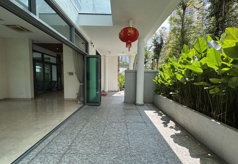 The Residence, Mont Kiara