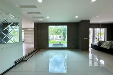 2-Storey Corner-lot Bungalow for Sale Zara Saujana, Rawang