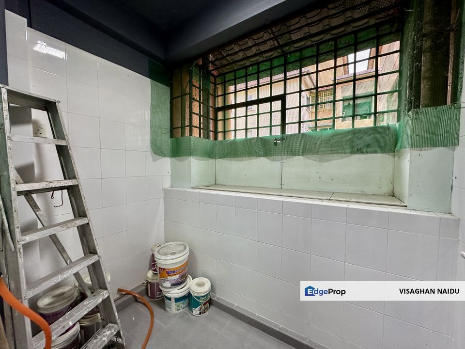 Casa Ria Apartment for Sale Bandar Country Homes w Swimming Pool & Lift, Selangor, Bandar Country Homes