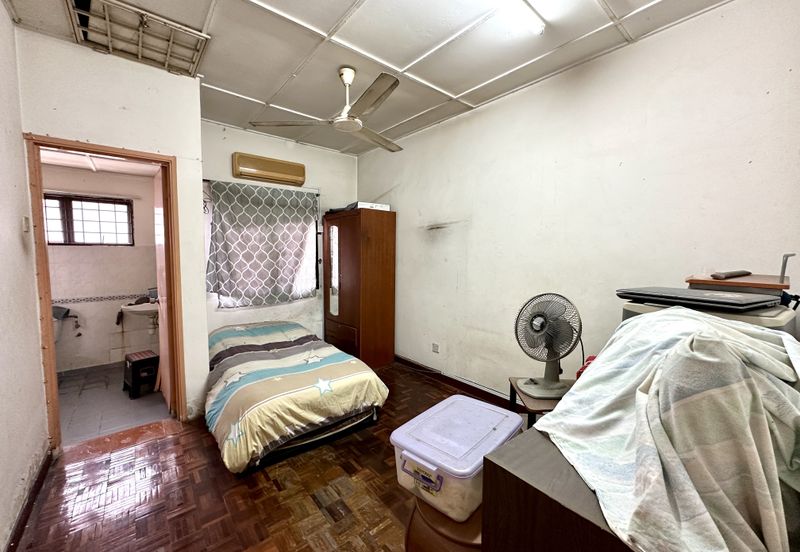 Bandar Country Homes