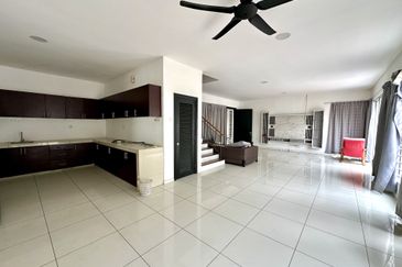 Emerald Garden, Kota Emerald