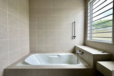 Emerald Garden, Kota Emerald