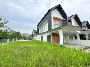 2-Storey Corner Lot with Extra Land at Danau Ceria, Gamuda Gardens for ...
