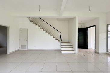 2-Storey Corner Lot with Extra Land at Danau Ceria, Gamuda Gardens