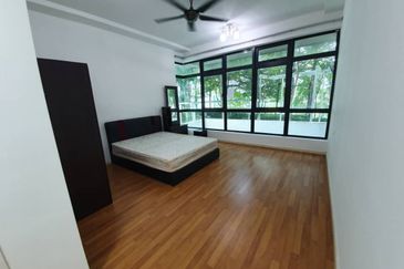 LaCosta, Sunway South Quay