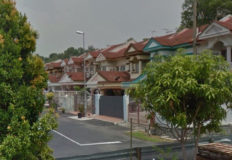 20x70sf pFurnish Puteri Puchong Ample Parking