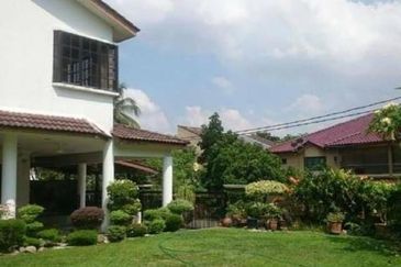 Gated 9100sf pFurnish Semi D CORNER Kelana Jaya PJ