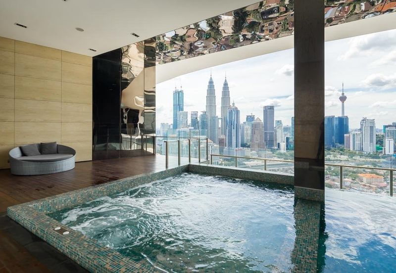 Setia Sky Residence Fullyfur1700sf4r4b KLCC view