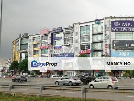 One Puchong Business park Ground flr shop fcg LDP, Selangor, Puchong