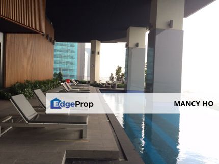 3r2b furnish Trigon luxury condo setiawalk, Selangor, Puchong