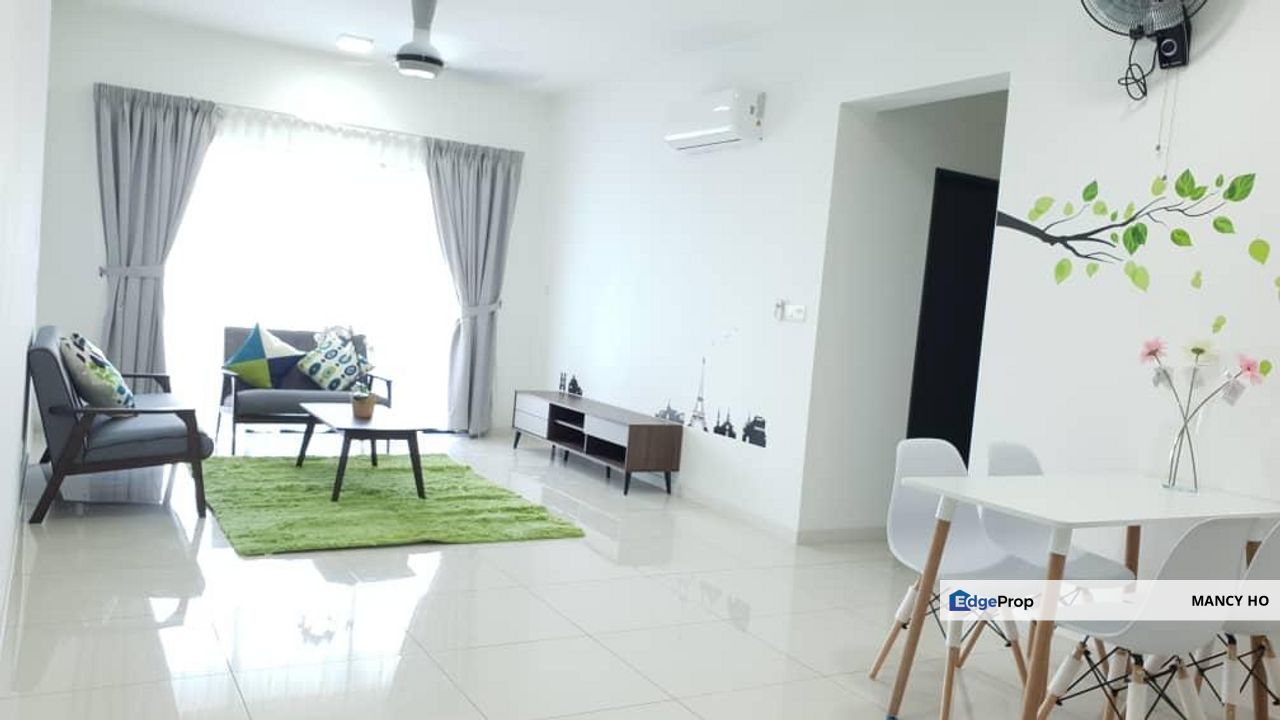 2carpark Fully furnished 2r2b shah alam sek13, Selangor, Shah Alam