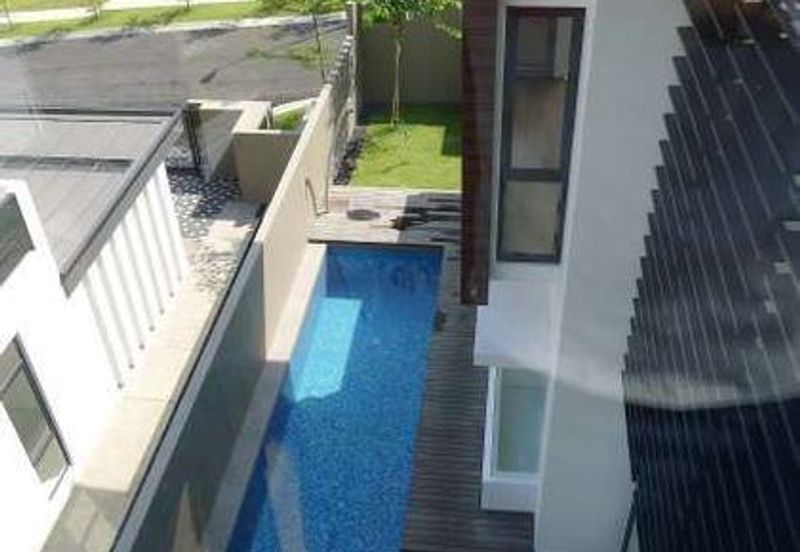 New spacious bungalow seputeh kl