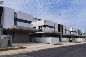 Dalia Residences @ Tropicana Aman