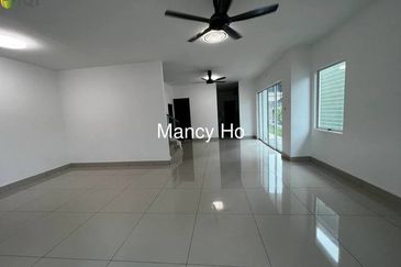 New 2sty Semi D 3500sf Tmn JED Dengkil Cyberjaya