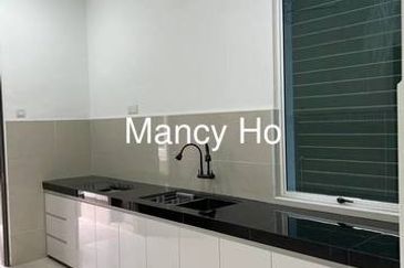 New 2sty Semi D 3500sf Tmn JED Dengkil Cyberjaya