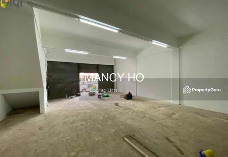 Below market value 2 storey shoplot pj 25x75sf