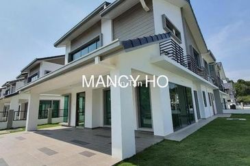 Villa heights bungalow Equine park Seri kembangan