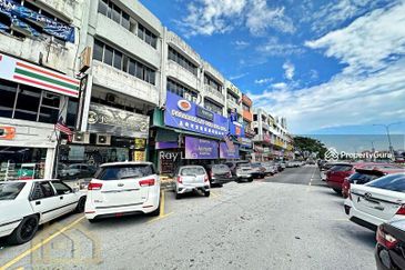 Lebuh Turi, Taman Chi Liung