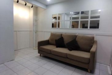 Taman Dahlia, Sepang