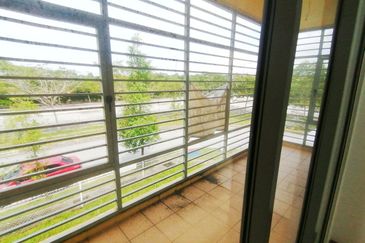 Laman Mawar @ Kota Seriemas