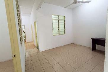 Taman Pinggiran Cyber