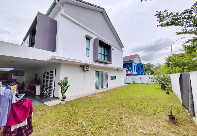 Laman Delfina @ Nilai Impian