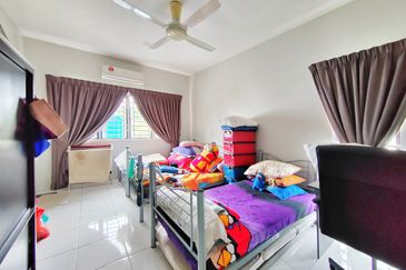 Laman Delfina @ Nilai Impian