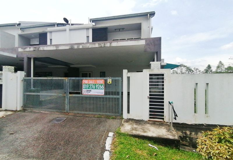 Laman Delfina @ Nilai Impian