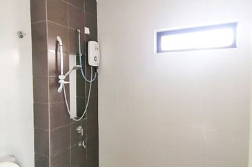 Laman Delfina @ Nilai Impian