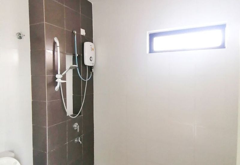 Laman Delfina @ Nilai Impian